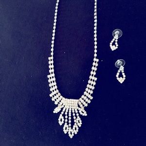 Fashion Crystal/Rhinestone Jewelry Set